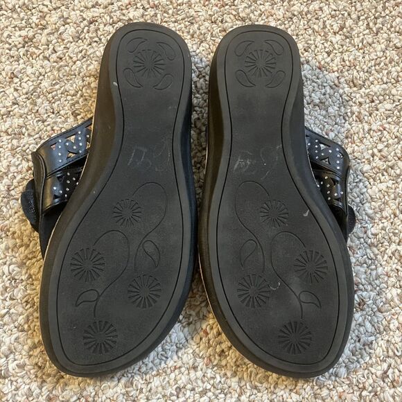 Cliffs by White Mountain Cynthia Sandals Size 10 M Slide On Black Floral Studded - Picture 11 of 11